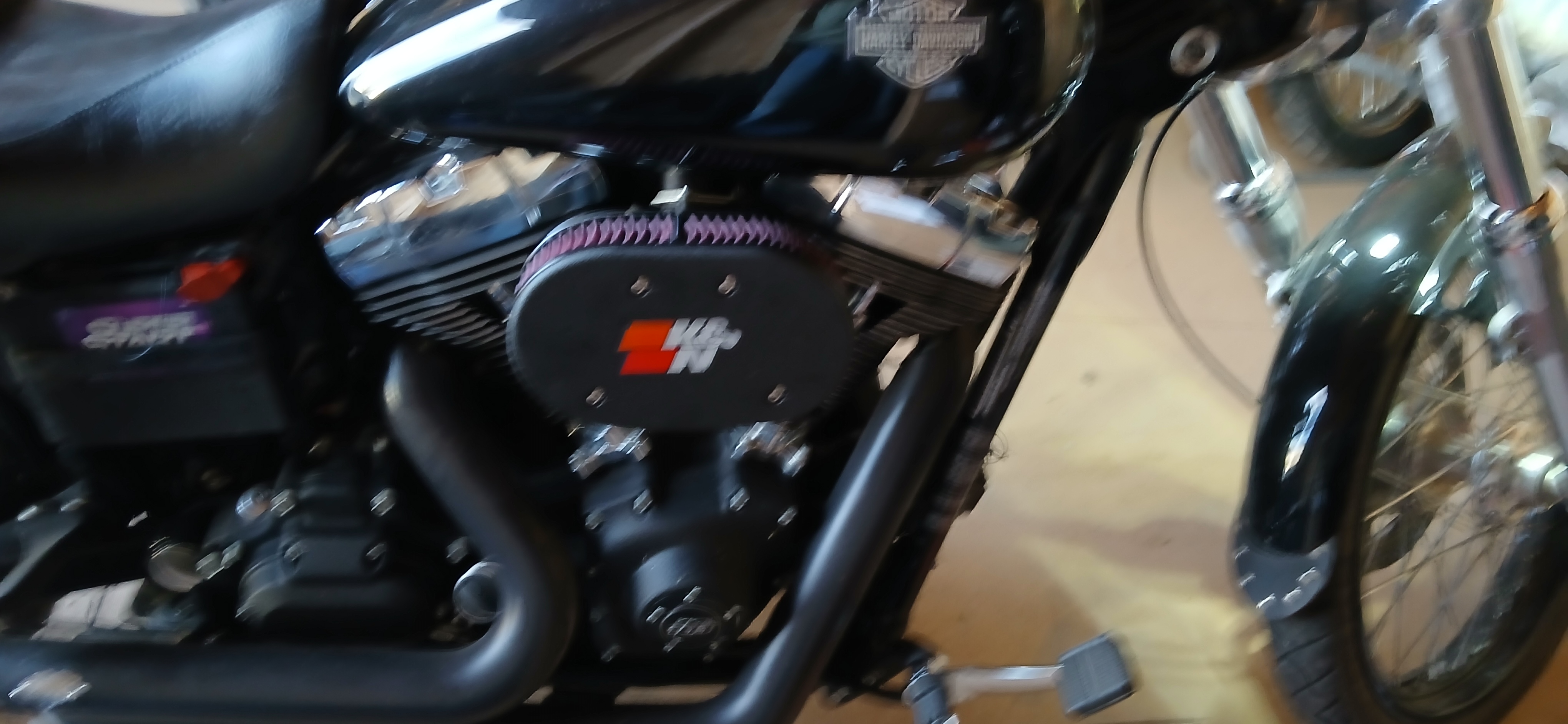 Wrinkle Black Complete HiFlow 828 Air Cleaner Dyna Softail Touring