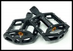 DK Custom Pinned BMX FootPeg Harley Trap traction pin Outlaw Foot pegs Shock absorbing ISO Isolator