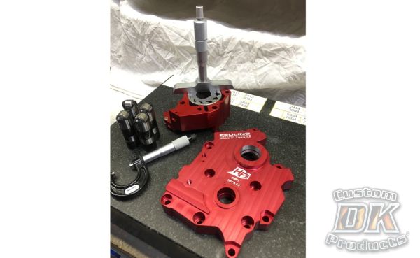 Race Series OIL PUMP & Camplate Kit Milwaukee Eight Twin Cooled 17-22 M8
