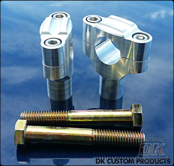 Harley-Davidson Motorcycle Classic Handlebar Clamps DK Custom Finned Design Billet
