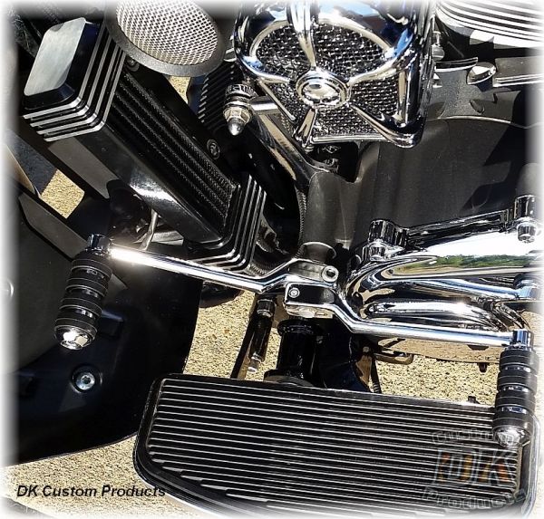 harley extended foot pegs