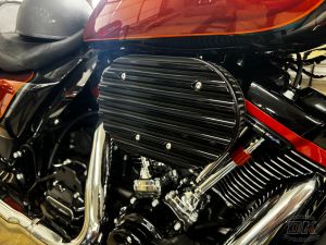 Harley Gen II Milwaukee-Eight NEXGEN™ 828 HiFlow Air Cleaner w/ MVB Black Finned